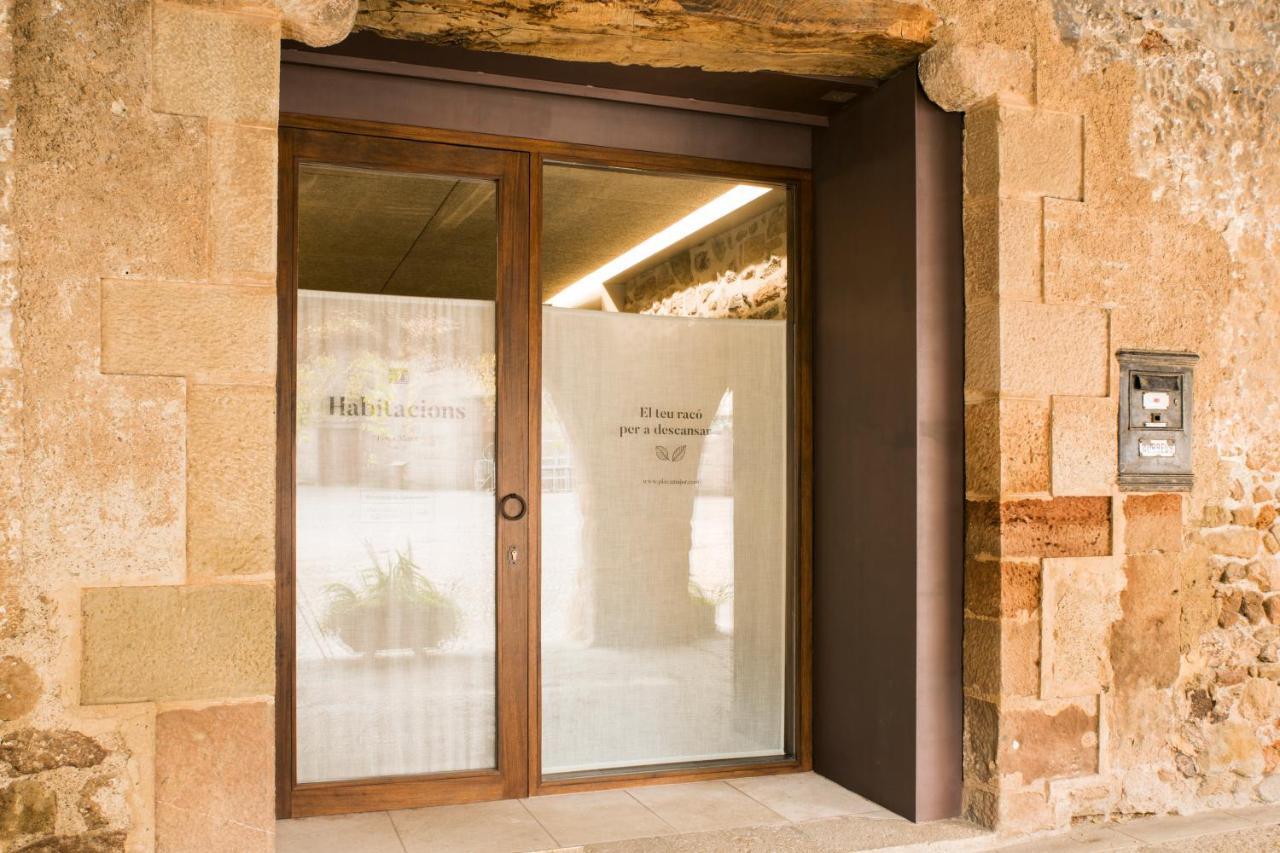 Habitacions Placa Major Santa Pau Dış mekan fotoğraf